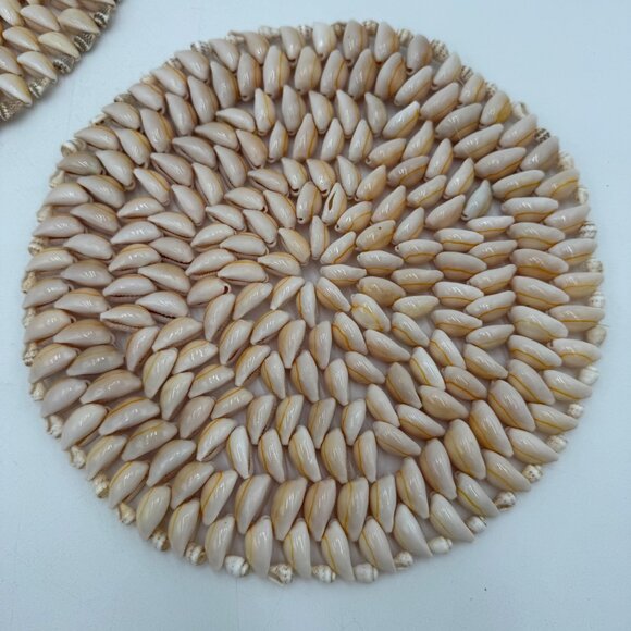 Seashell Trivet Cowrie Shell Trivet  Hot Pot, Hot Pad  Natural decor  Beach Hous - Picture 4 of 6